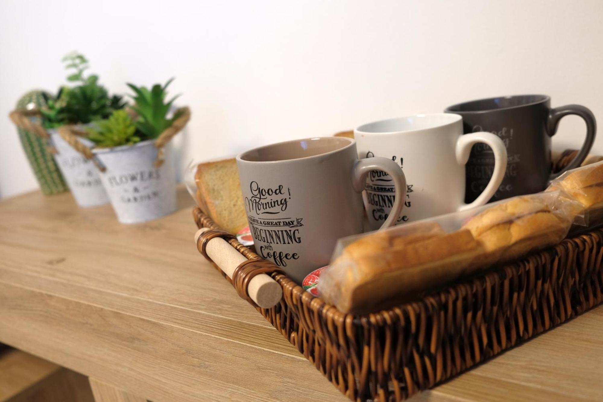 Victoria Home Living Катания Екстериор снимка